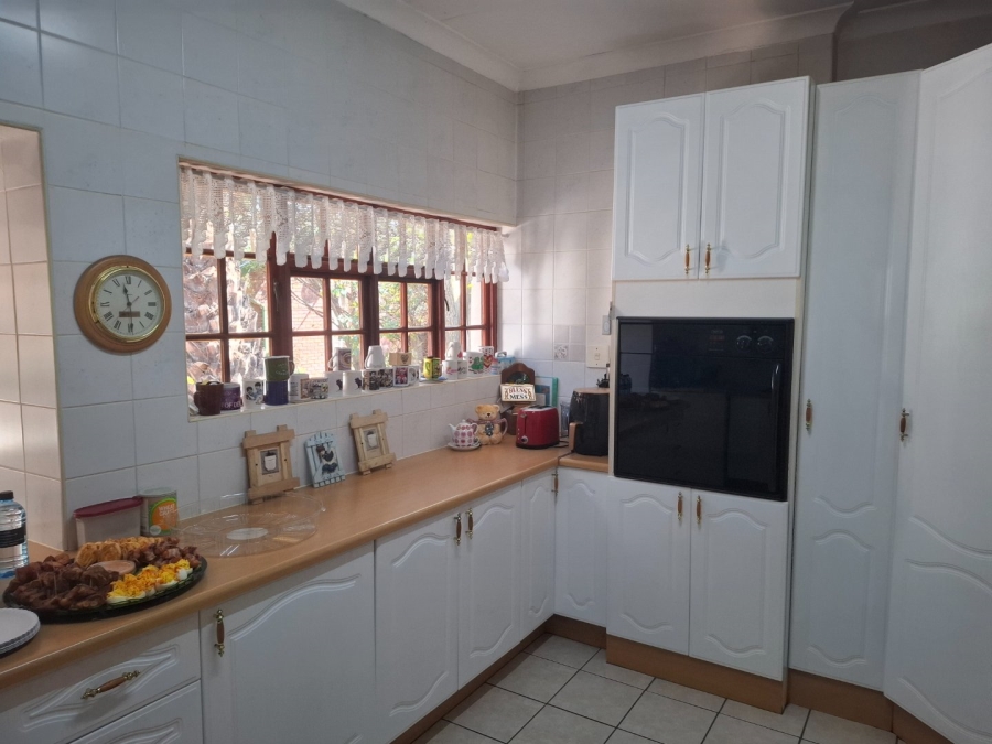 3 Bedroom Property for Sale in Eastleigh Ridge Gauteng