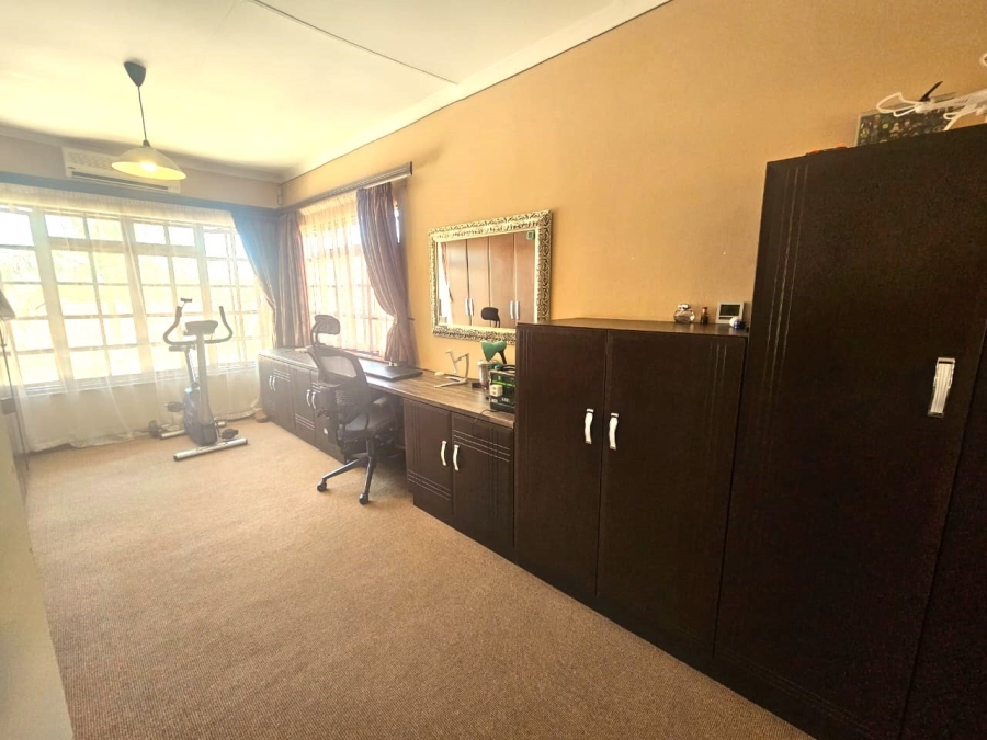 3 Bedroom Property for Sale in Newlands Gauteng