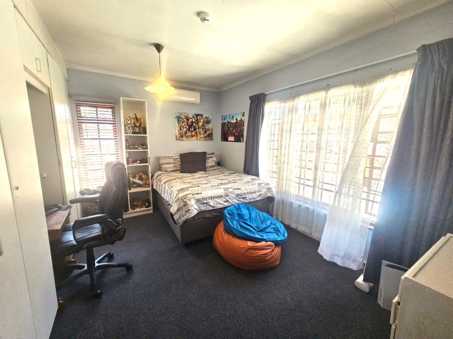 3 Bedroom Property for Sale in Newlands Gauteng