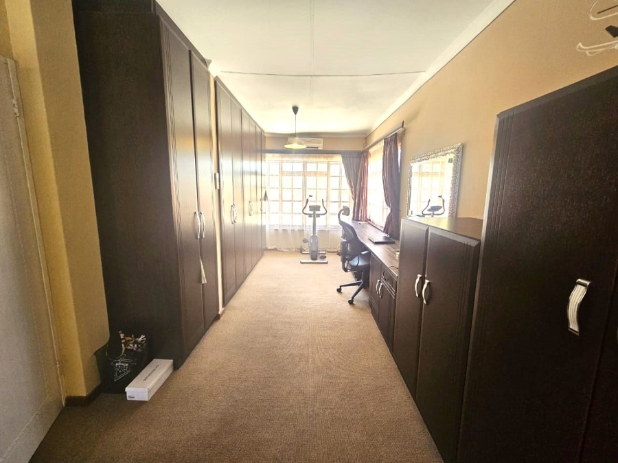 3 Bedroom Property for Sale in Newlands Gauteng