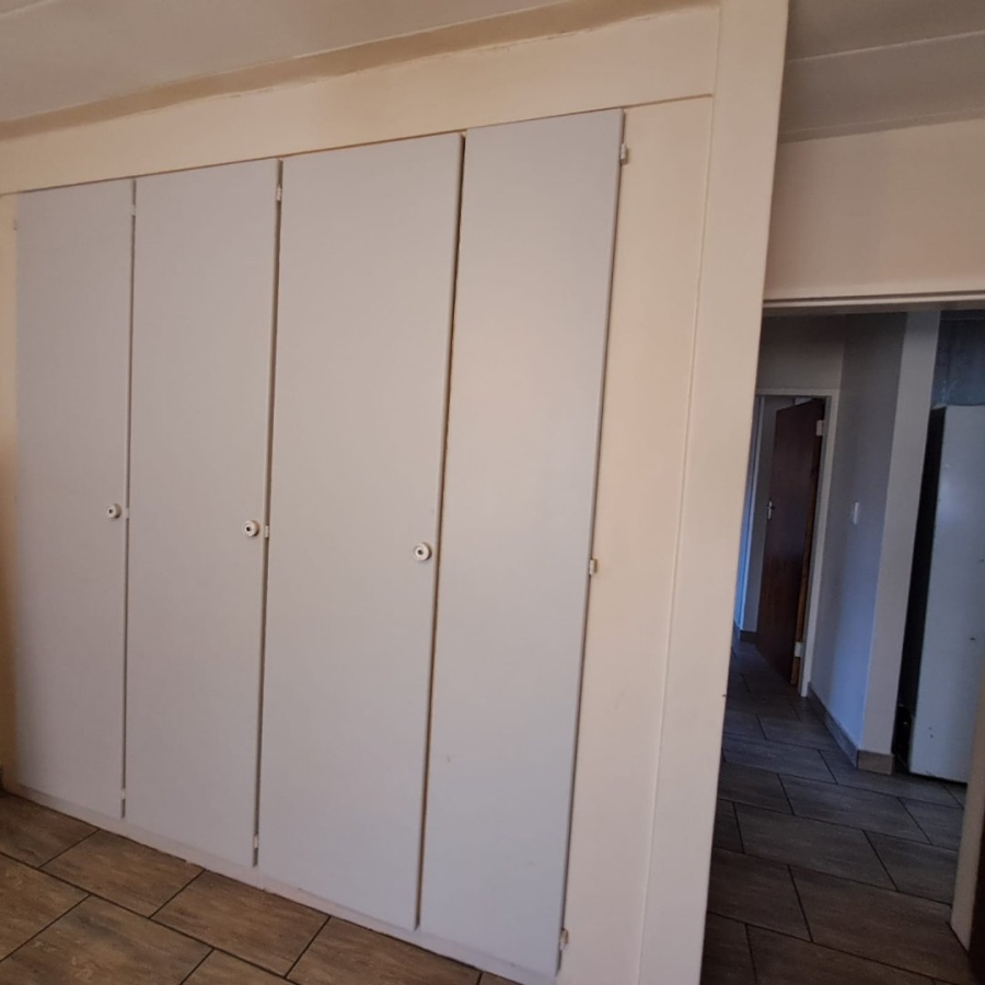 2 Bedroom Property for Sale in Pretoria Gardens Gauteng