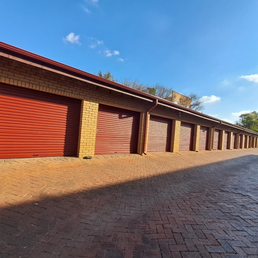 2 Bedroom Property for Sale in Pretoria Gardens Gauteng