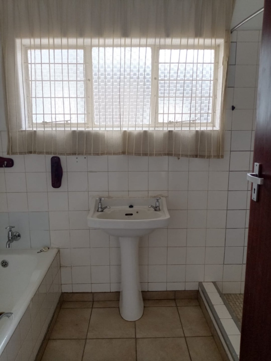 3 Bedroom Property for Sale in Meyerspark Gauteng