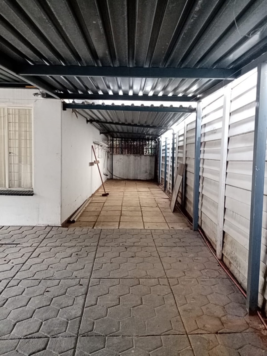 3 Bedroom Property for Sale in Meyerspark Gauteng