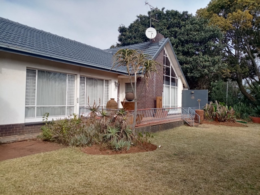 3 Bedroom Property for Sale in Meyerspark Gauteng