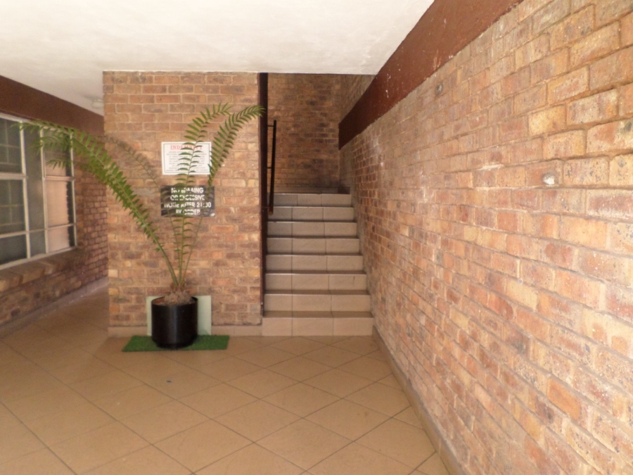 2 Bedroom Property for Sale in Croydon Gauteng