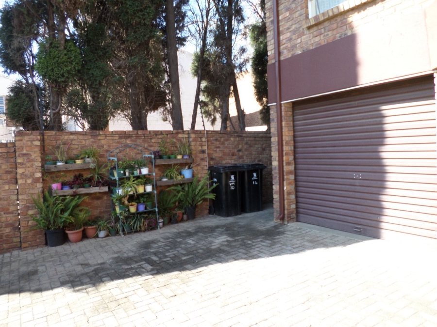2 Bedroom Property for Sale in Croydon Gauteng