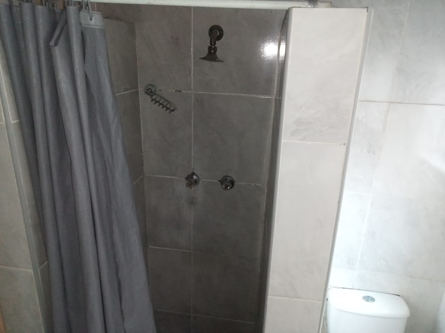 1 Bedroom Property for Sale in Illiondale Gauteng