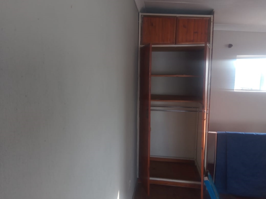 1 Bedroom Property for Sale in Illiondale Gauteng