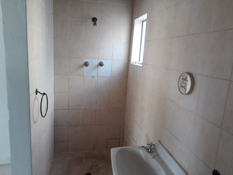 1 Bedroom Property for Sale in Illiondale Gauteng