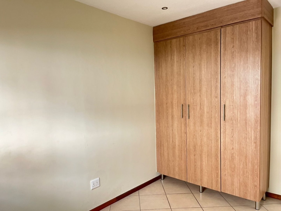 To Let 3 Bedroom Property for Rent in Noordwyk Gauteng