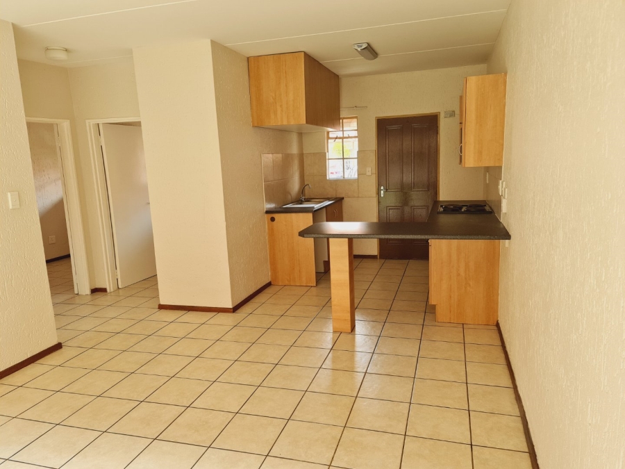2 Bedroom Property for Sale in Hughes Gauteng
