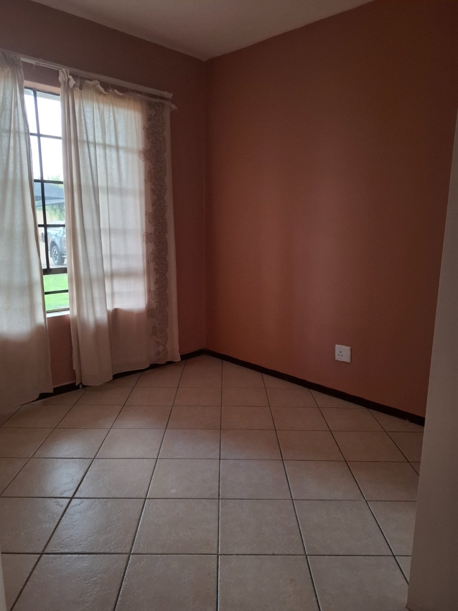 To Let 2 Bedroom Property for Rent in The Orchards Gauteng