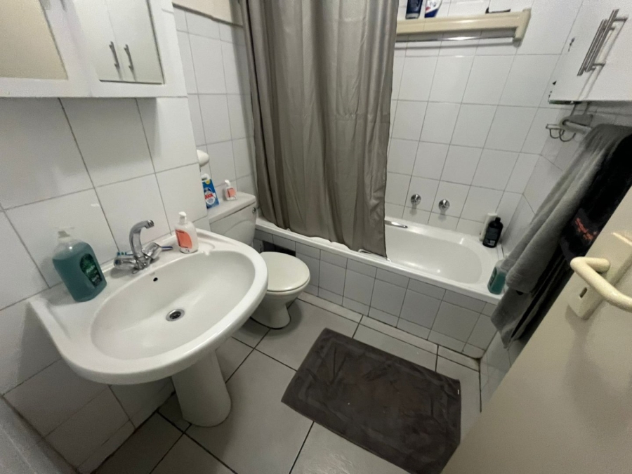 2 Bedroom Property for Sale in Hatfield Gauteng