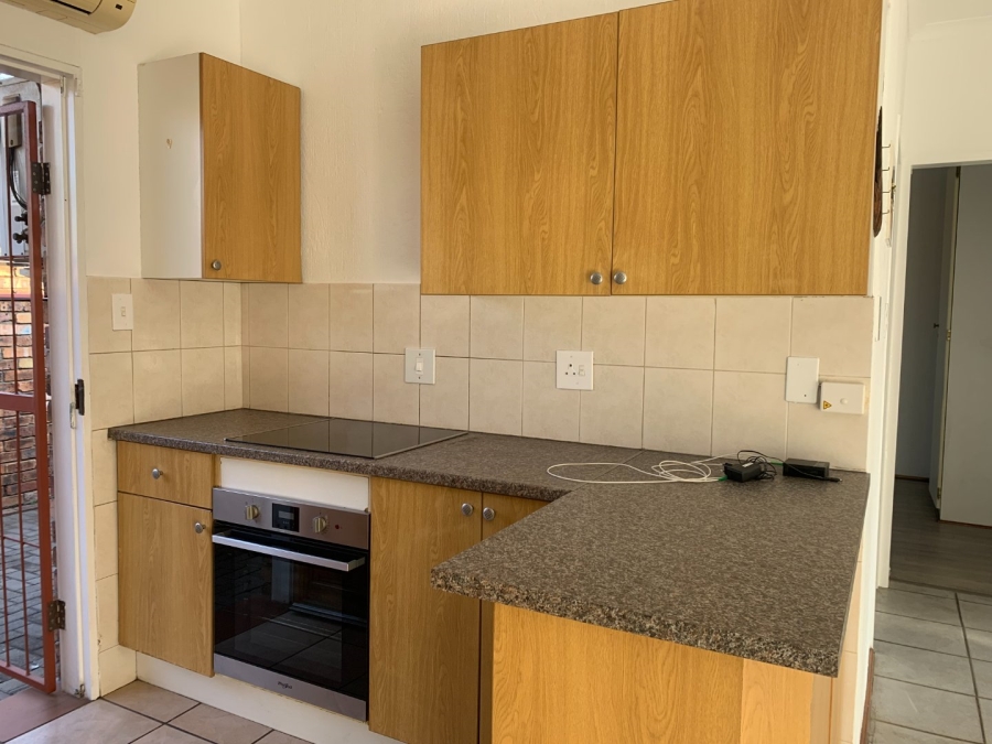 To Let 2 Bedroom Property for Rent in Highveld Gauteng