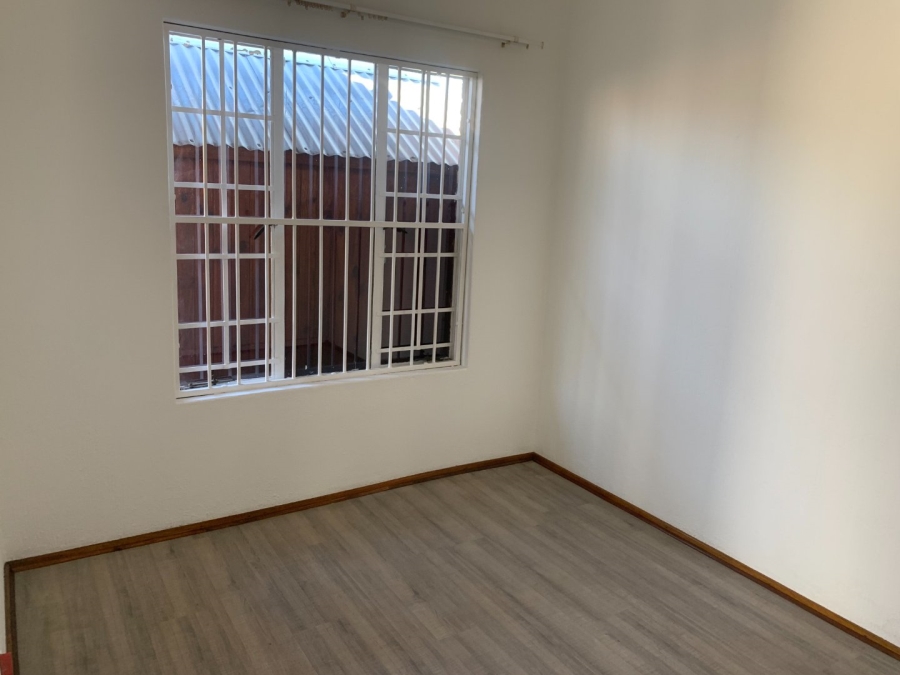 To Let 2 Bedroom Property for Rent in Highveld Gauteng