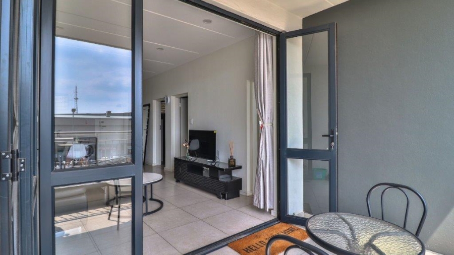 2 Bedroom Property for Sale in Greenstone Hill Gauteng