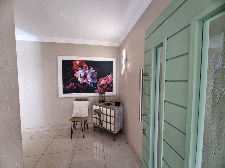 3 Bedroom Property for Sale in Meyersdal Gauteng