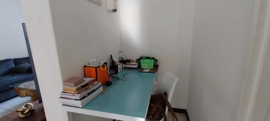 To Let 3 Bedroom Property for Rent in Greenstone Hill Gauteng