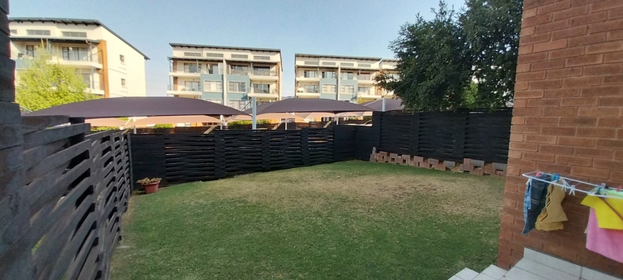 To Let 3 Bedroom Property for Rent in Greenstone Hill Gauteng