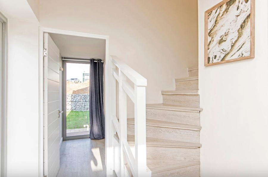 4 Bedroom Property for Sale in Nooitgedacht Gauteng