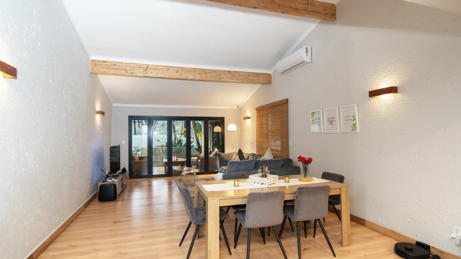 3 Bedroom Property for Sale in Magaliessig Gauteng