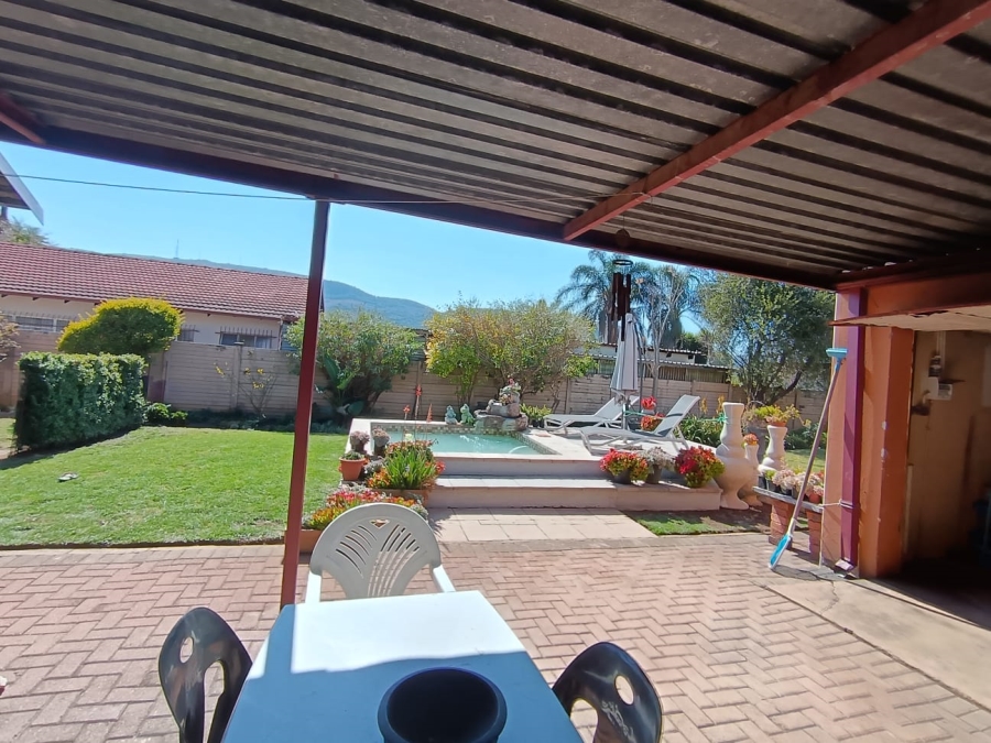 3 Bedroom Property for Sale in Mountain View Gauteng
