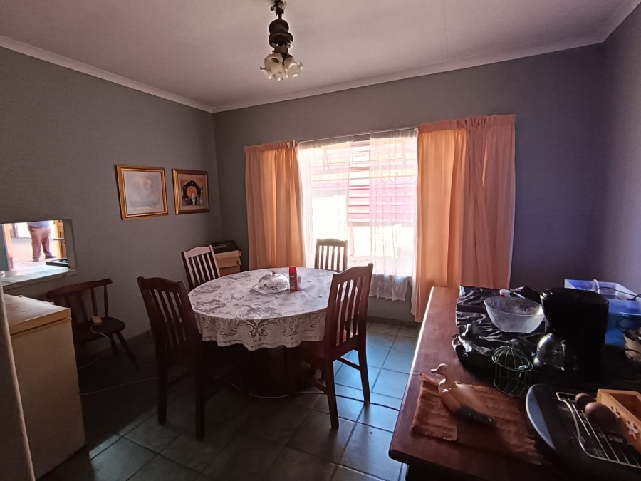 3 Bedroom Property for Sale in Mountain View Gauteng