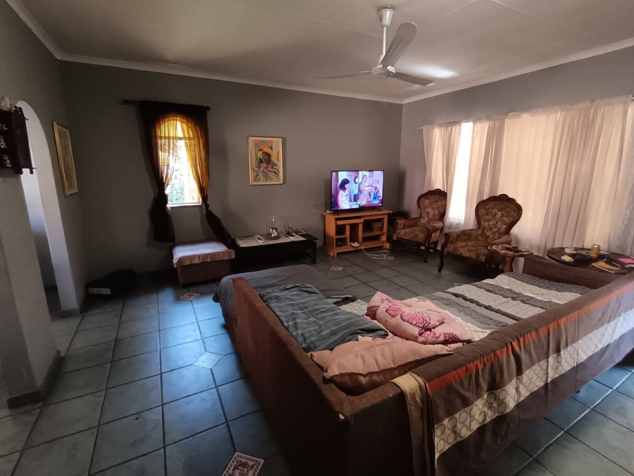 3 Bedroom Property for Sale in Mountain View Gauteng