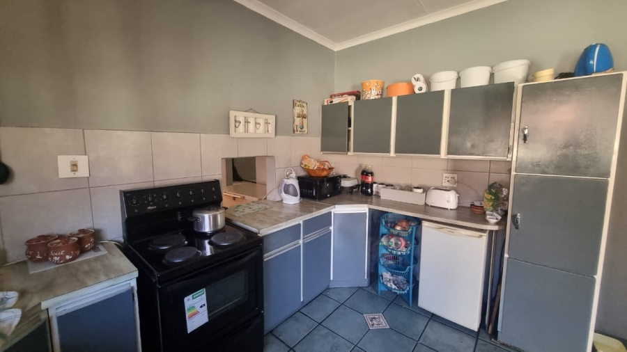 3 Bedroom Property for Sale in Mountain View Gauteng