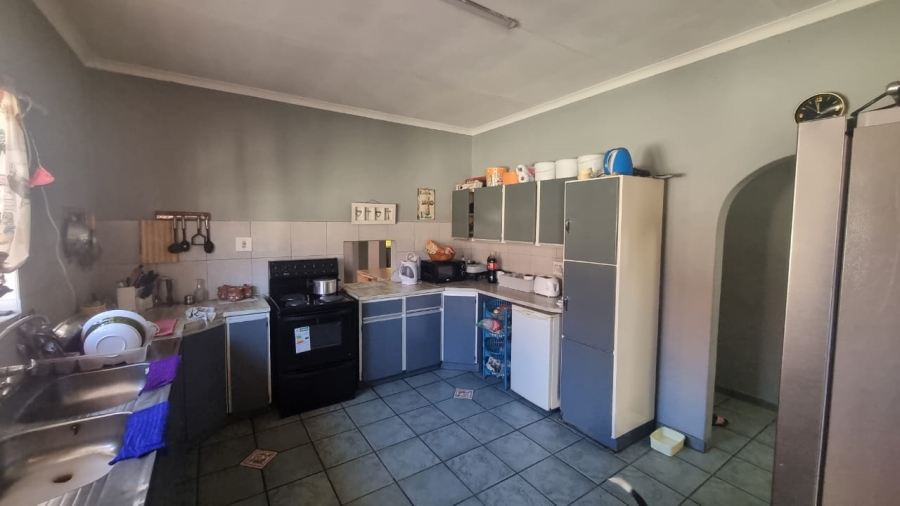 3 Bedroom Property for Sale in Mountain View Gauteng