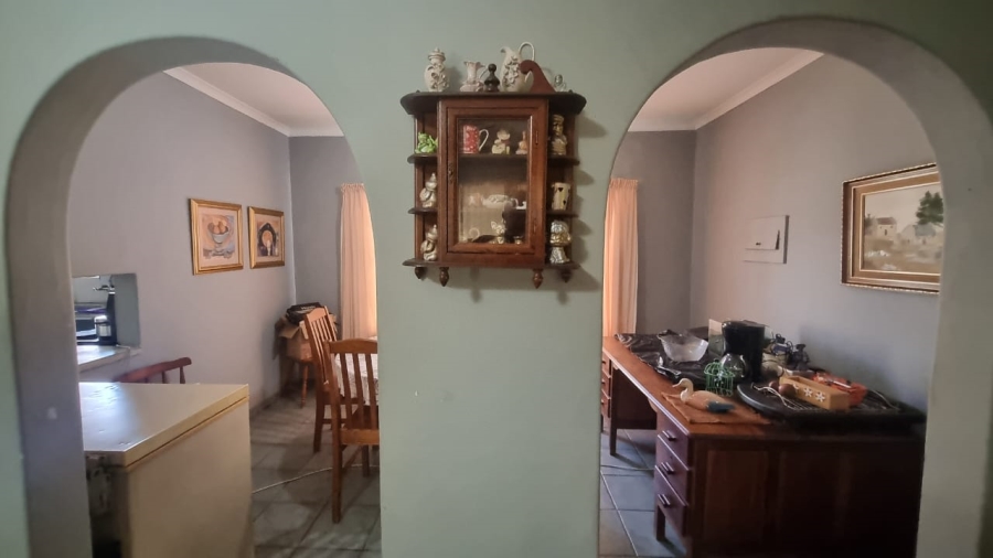 3 Bedroom Property for Sale in Mountain View Gauteng