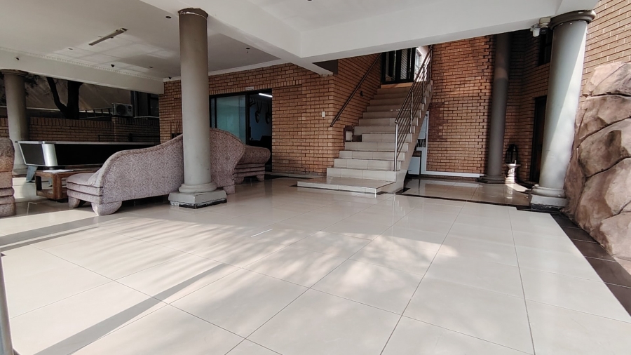 8 Bedroom Property for Sale in Eldoglen Gauteng