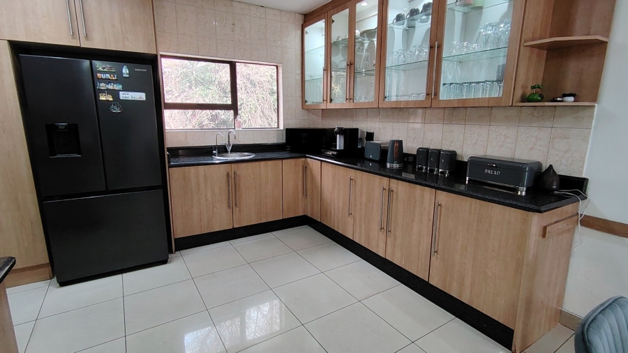 8 Bedroom Property for Sale in Eldoglen Gauteng