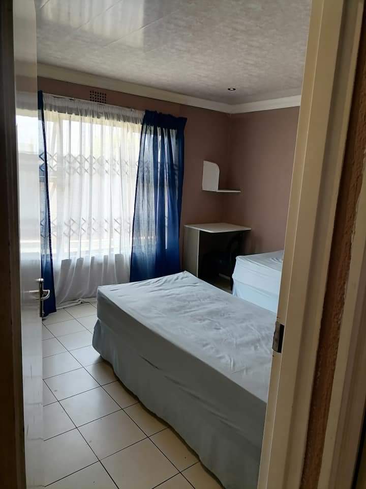 7 Bedroom Property for Sale in Pimville Gauteng