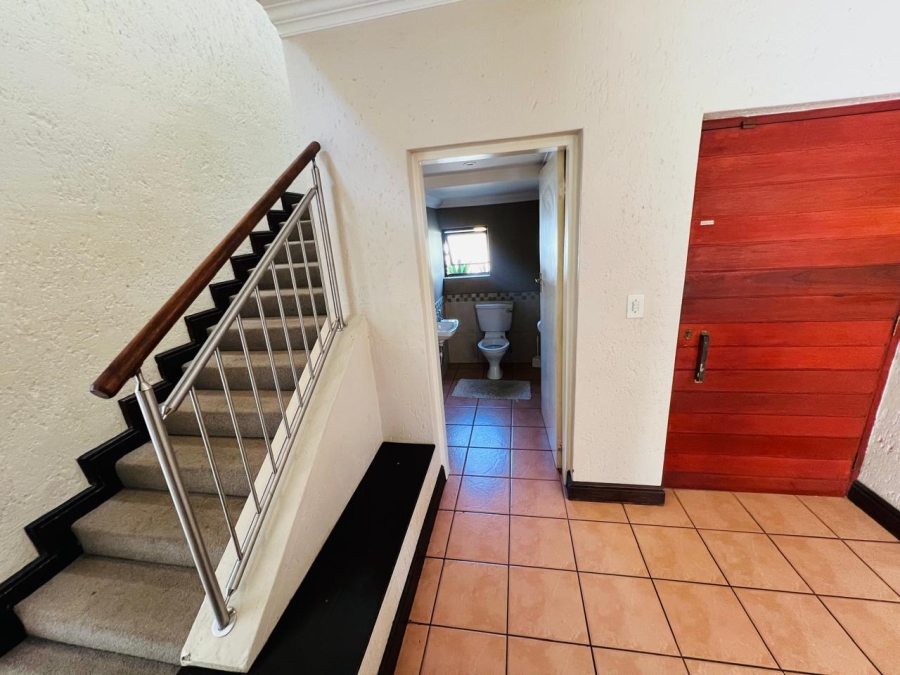 3 Bedroom Property for Sale in Halfway Gardens Gauteng