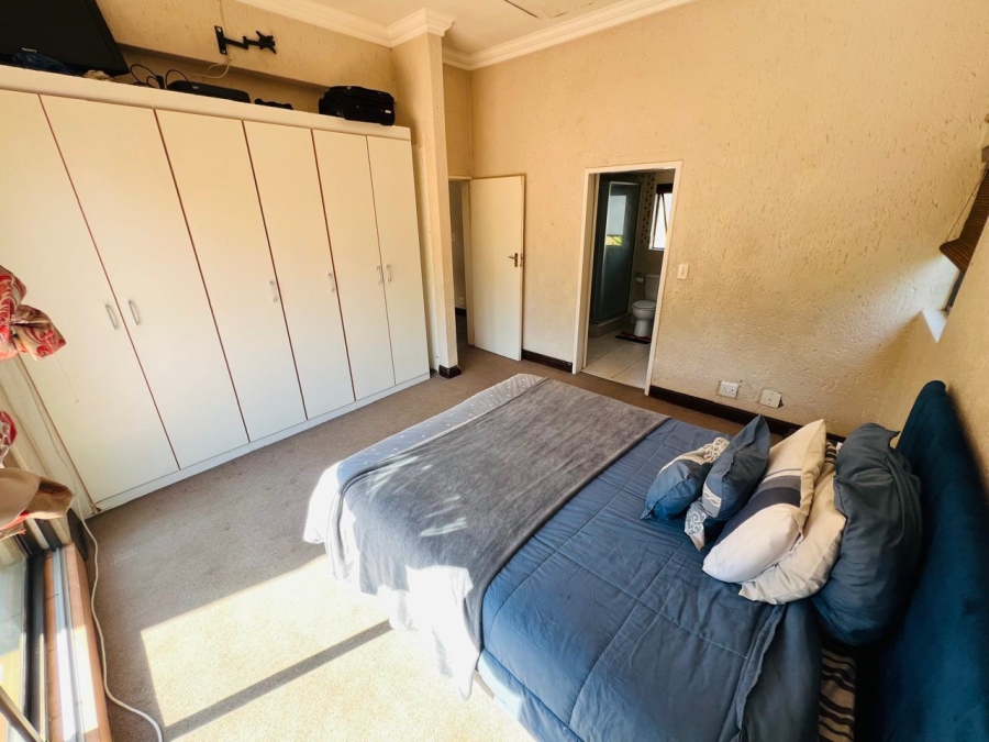 3 Bedroom Property for Sale in Halfway Gardens Gauteng