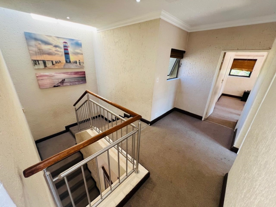 3 Bedroom Property for Sale in Halfway Gardens Gauteng