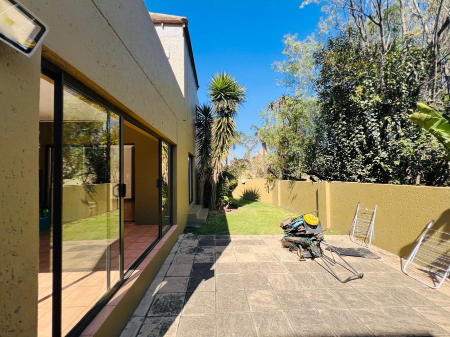 3 Bedroom Property for Sale in Halfway Gardens Gauteng