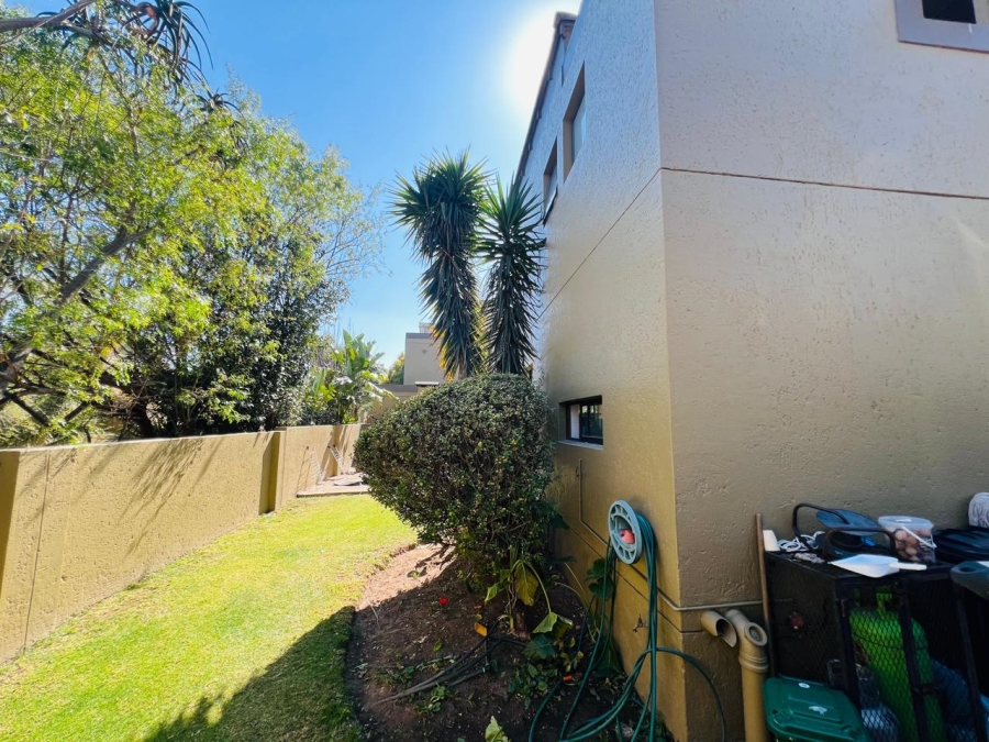 3 Bedroom Property for Sale in Halfway Gardens Gauteng