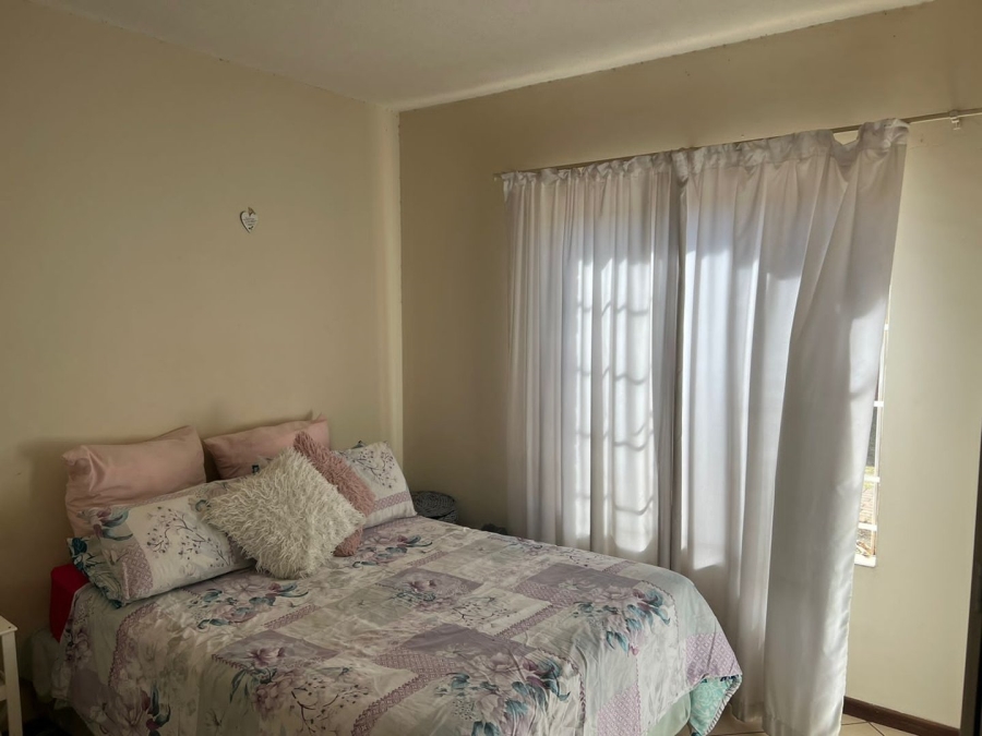 To Let 2 Bedroom Property for Rent in Karenpark Gauteng