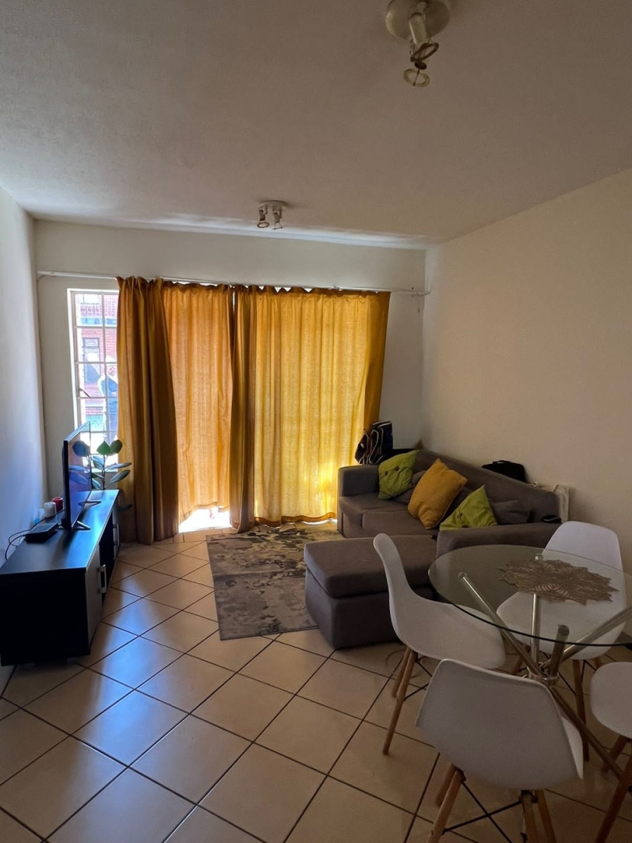 To Let 2 Bedroom Property for Rent in Karenpark Gauteng