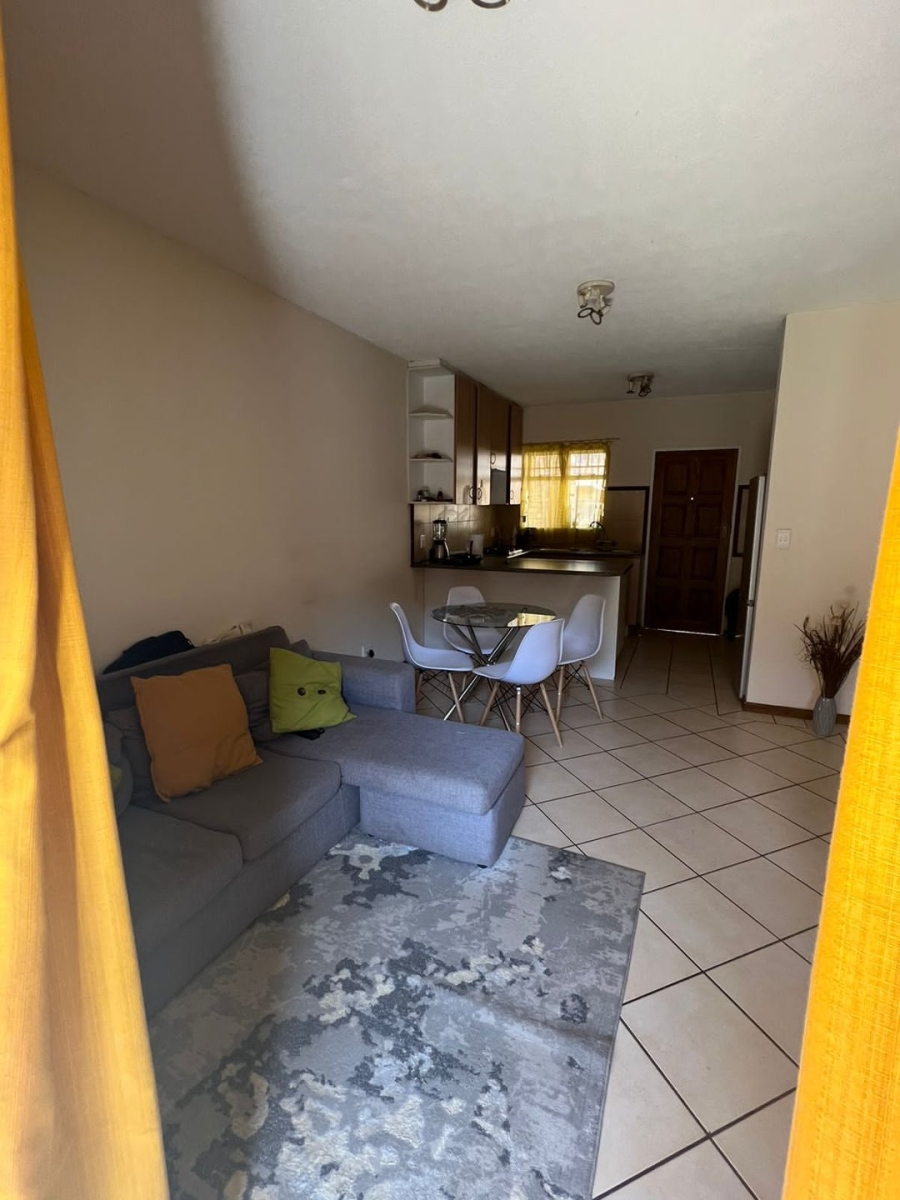 To Let 2 Bedroom Property for Rent in Karenpark Gauteng