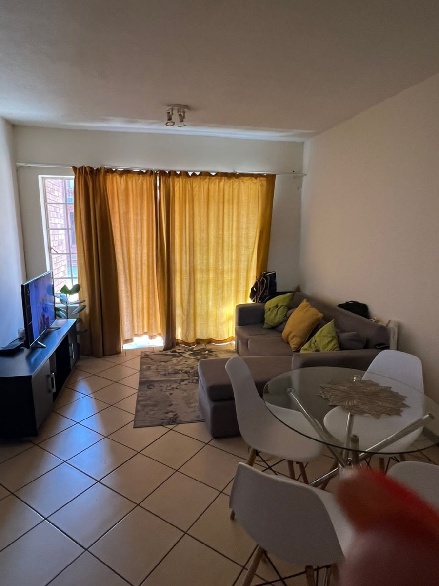 To Let 2 Bedroom Property for Rent in Karenpark Gauteng