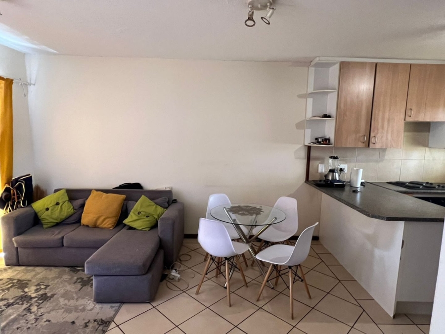 To Let 2 Bedroom Property for Rent in Karenpark Gauteng