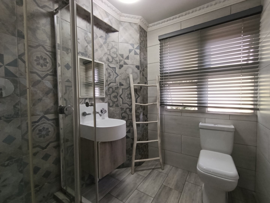 2 Bedroom Property for Sale in Illovo Gauteng