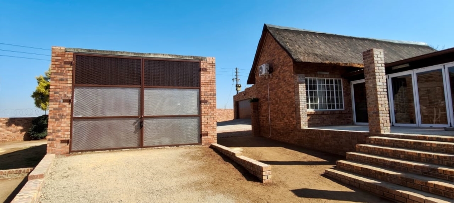 3 Bedroom Property for Sale in Vaal Marina Gauteng