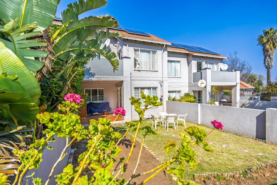 To Let 1 Bedroom Property for Rent in Eden Glen Gauteng