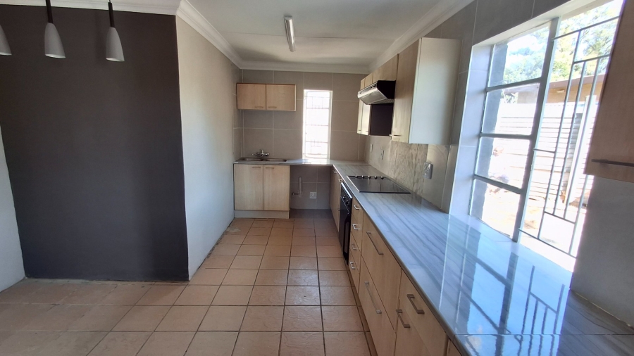 3 Bedroom Property for Sale in Booysens Gauteng