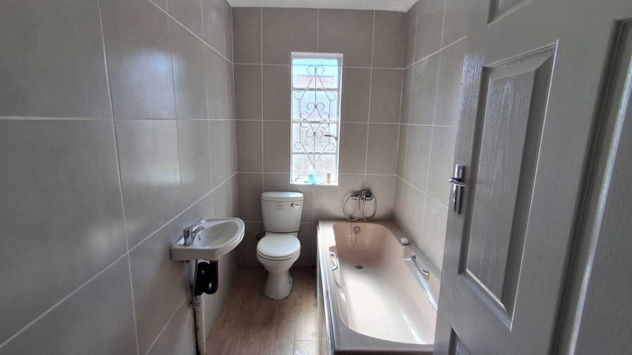 3 Bedroom Property for Sale in Booysens Gauteng